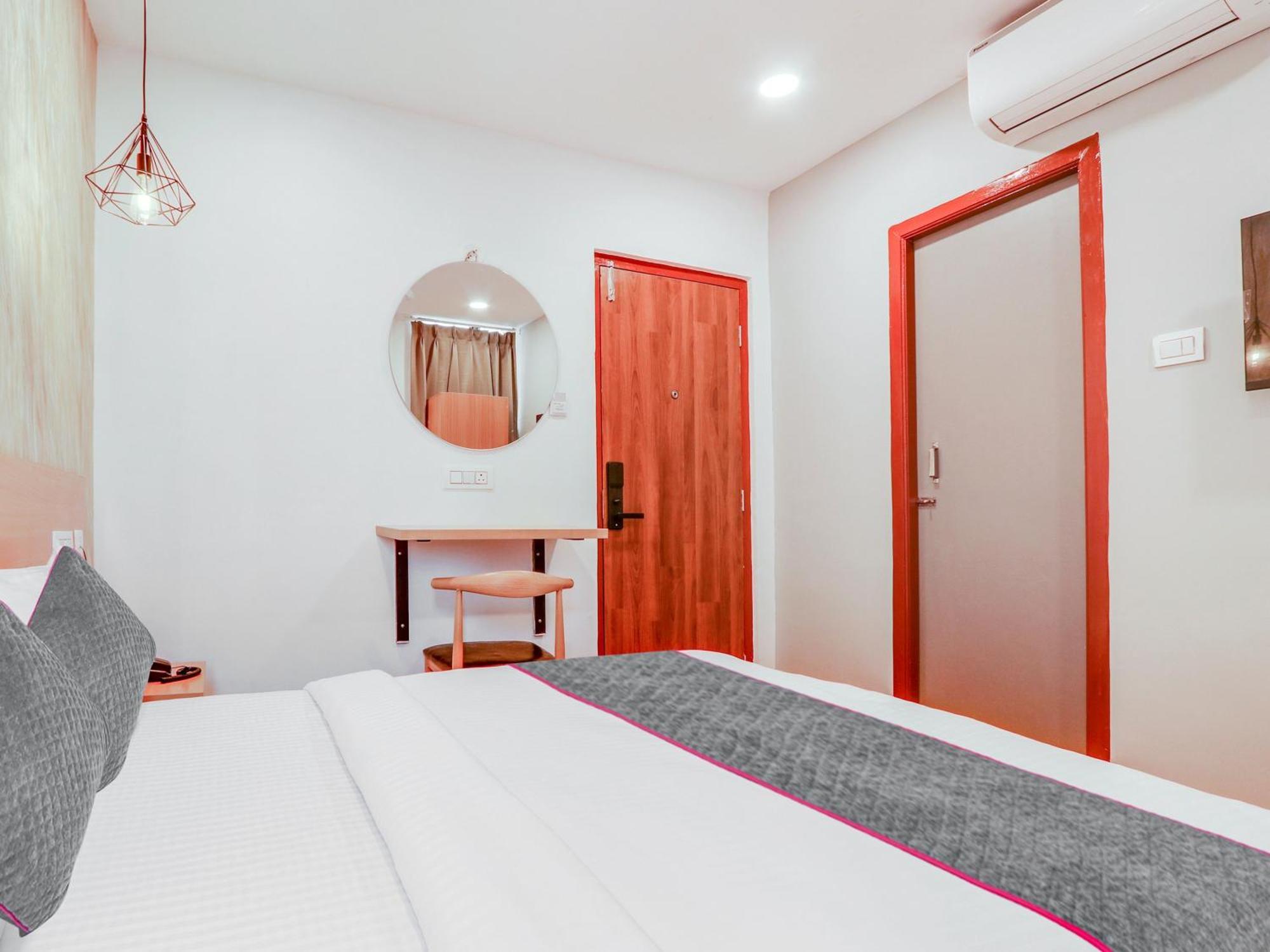 Hotel Townhouse Casa Grand Hyderabad Exterior foto