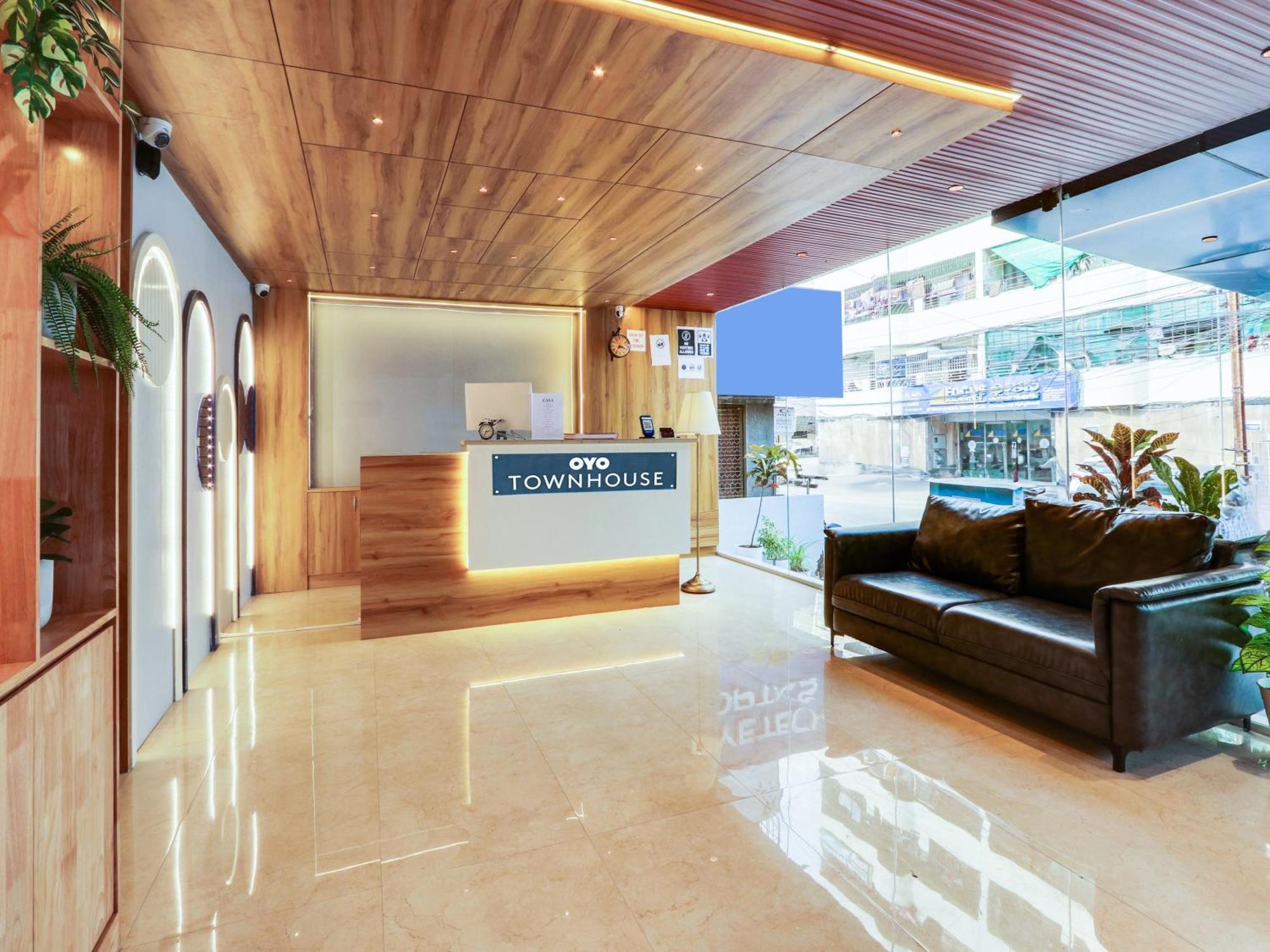 Hotel Townhouse Casa Grand Hyderabad Exterior foto