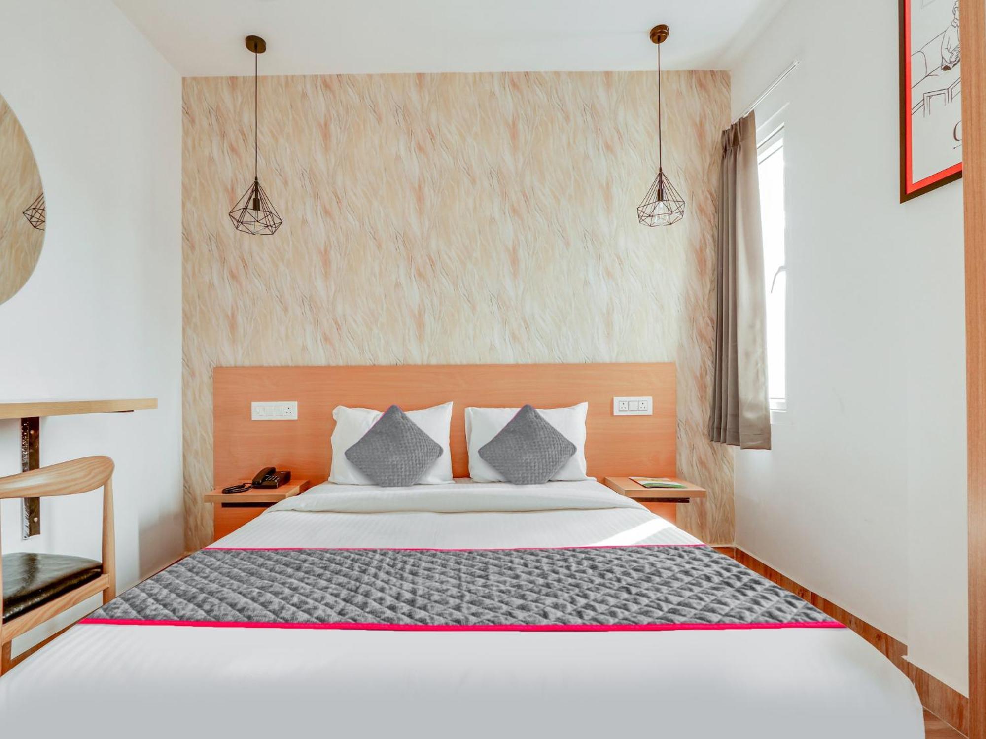 Hotel Townhouse Casa Grand Hyderabad Exterior foto